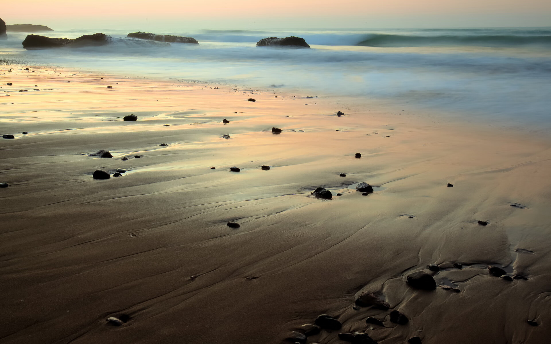 国足换人策略与比分变化关系，国足换帅一说的准确性到目前依然无从核实